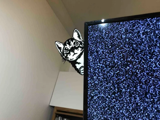 Peeking Kitten to mount on door or furniture – Modello 3D gratuito STL