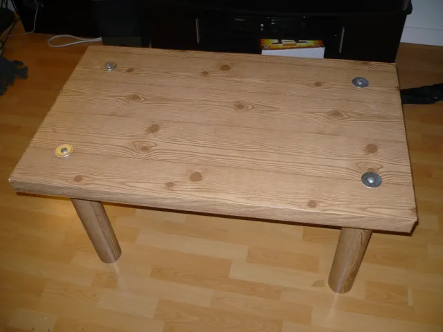Fake Wood Cardboard Table Leg Mount   – Kostenloses 3D-Modell STL