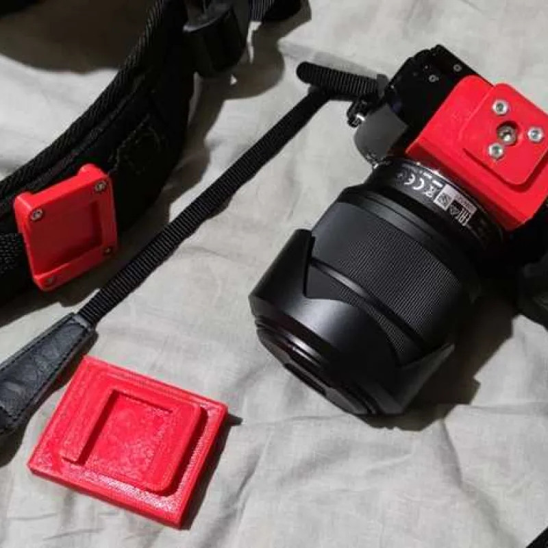 Sony A7 backpack camera holster – 3D printable model from Thingiverse