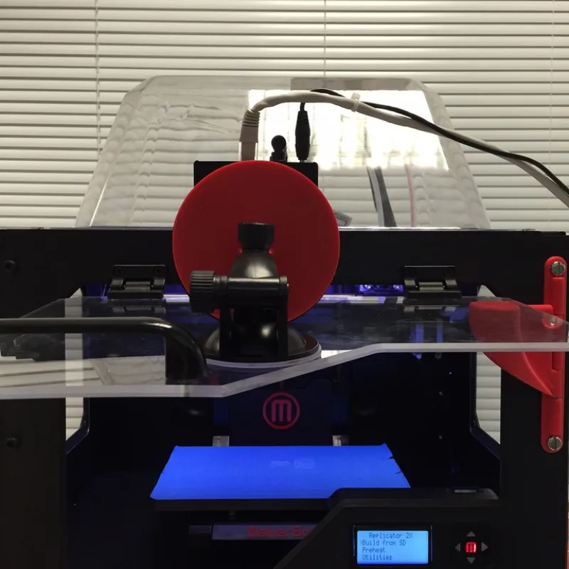 MakerBot 2X : Automatic Door Latch  – Modèle 3D imprimable de Thingiverse